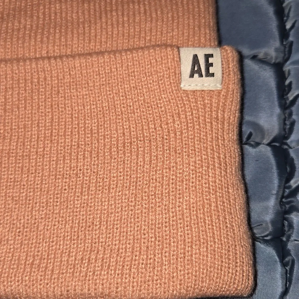 New AE American Eagle Knit Workwear Beanie Light Pink Unisex One Size